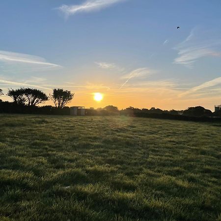 Trevena Cross Glamping & Camping Helston Esterno foto