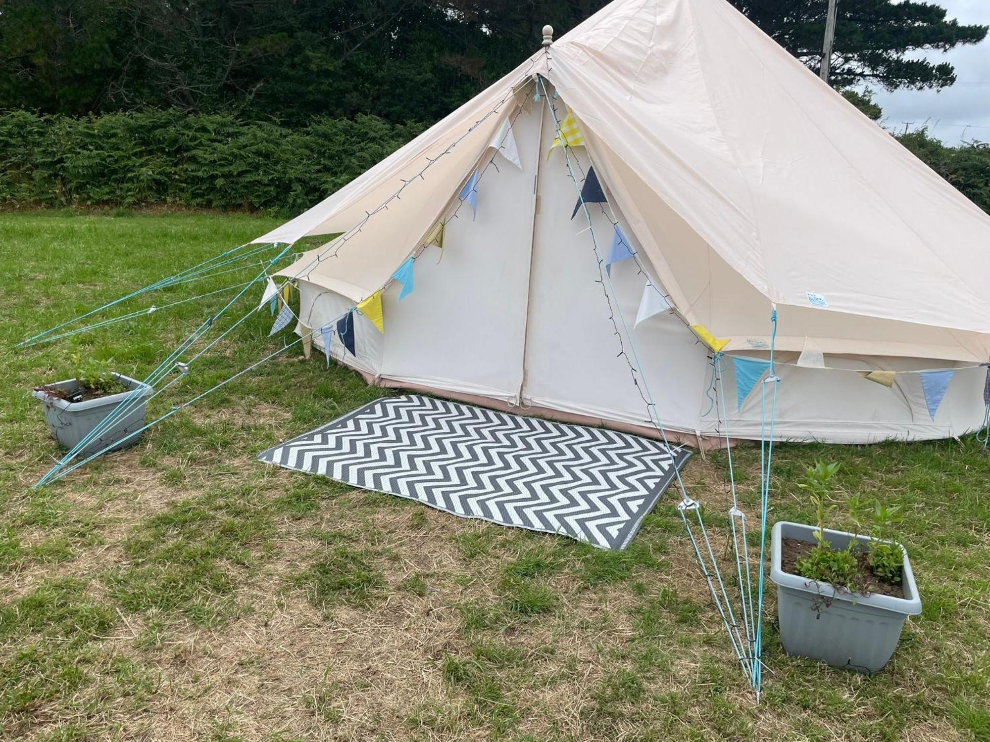 Trevena Cross Glamping & Camping Helston Esterno foto