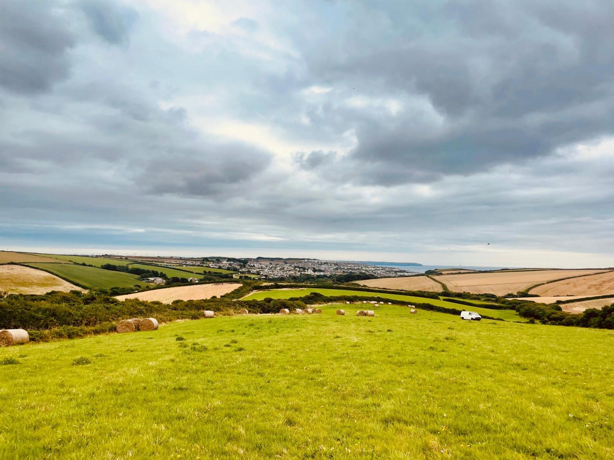 Trevena Cross Glamping & Camping Helston Esterno foto