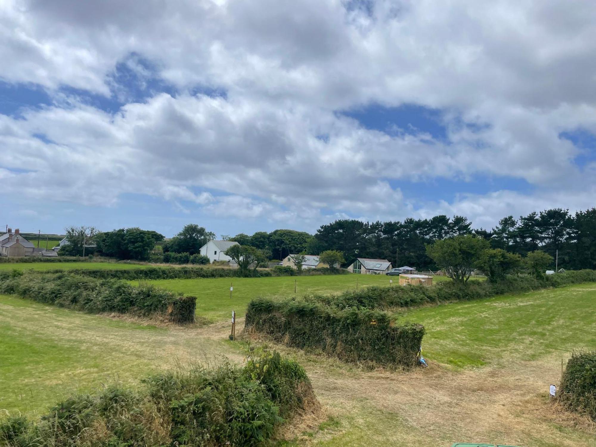 Trevena Cross Glamping & Camping Helston Esterno foto